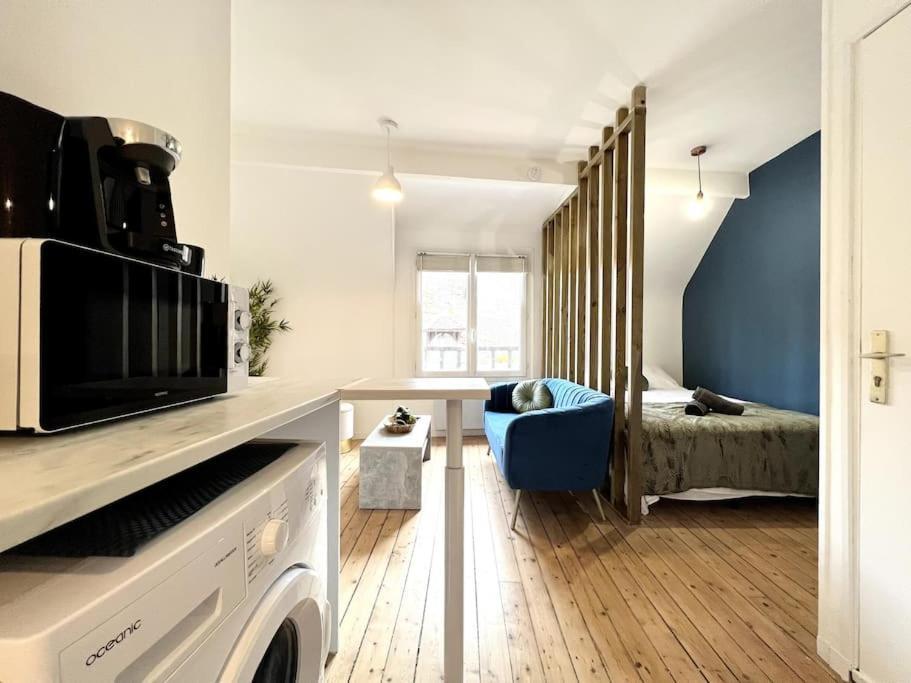 *Le Cocon De Montigny* Apartment Bagian luar foto